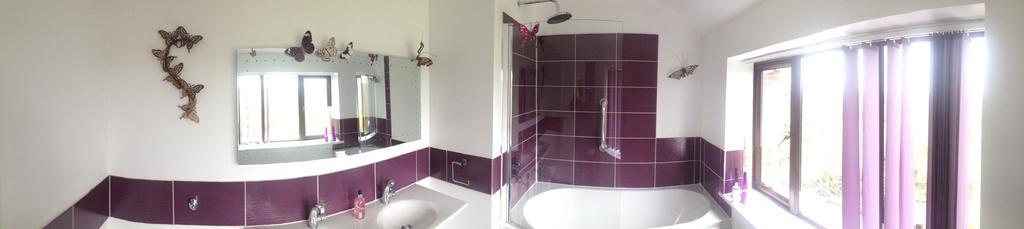 Redroofs Bed & Breakfast Тенбъри Екстериор снимка